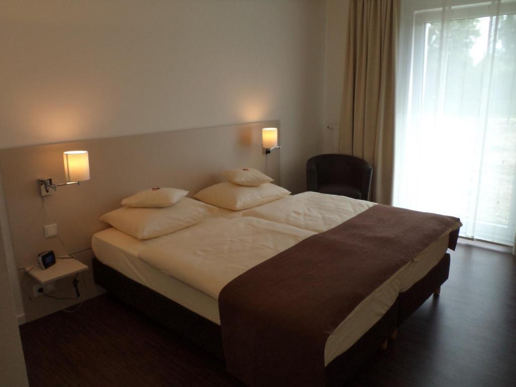 Das Neue Hotel Am Park Fröndenberg Szoba fotó